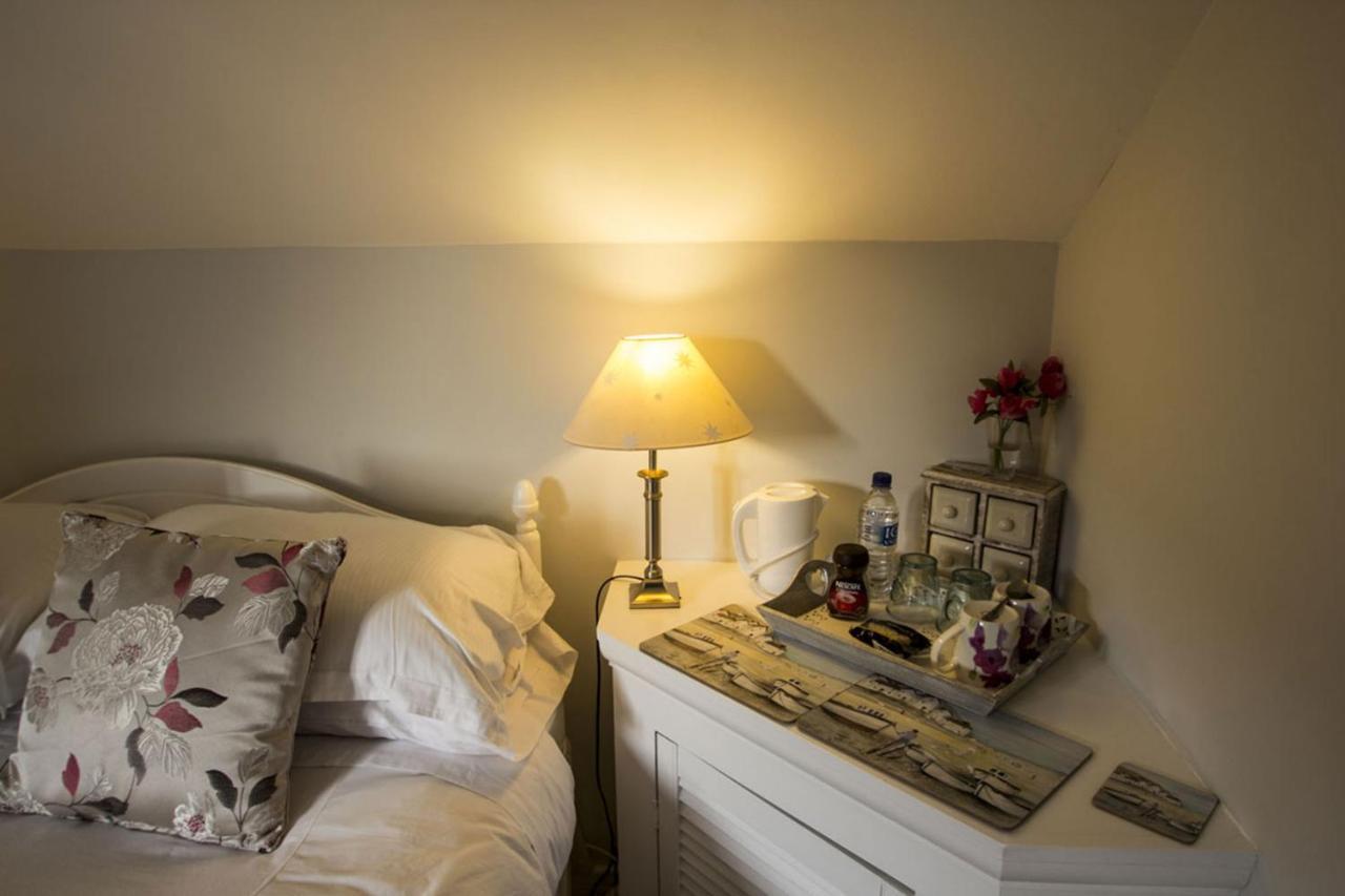 Fern Lodge Guesthouse Hythe  Buitenkant foto