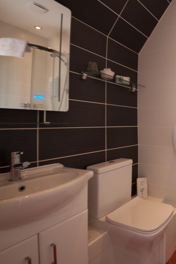 Fern Lodge Guesthouse Hythe  Buitenkant foto