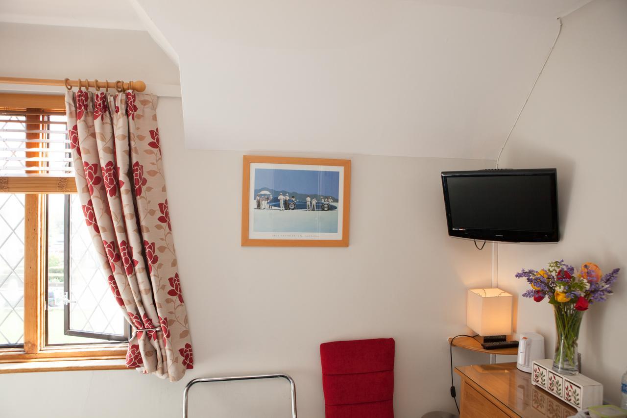 Fern Lodge Guesthouse Hythe  Buitenkant foto