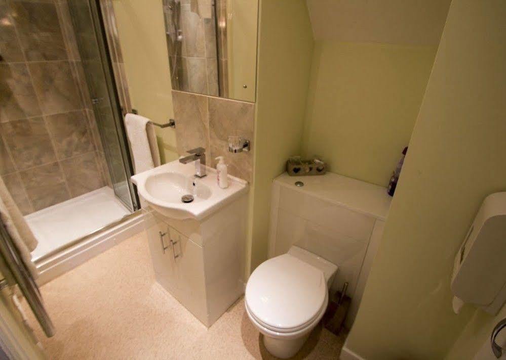 Fern Lodge Guesthouse Hythe  Buitenkant foto