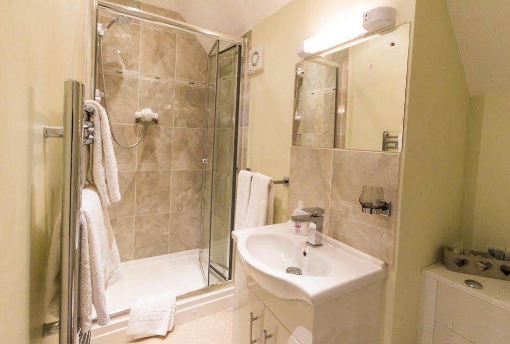 Fern Lodge Guesthouse Hythe  Buitenkant foto