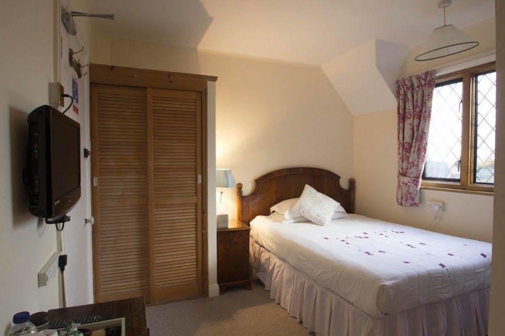 Fern Lodge Guesthouse Hythe  Buitenkant foto
