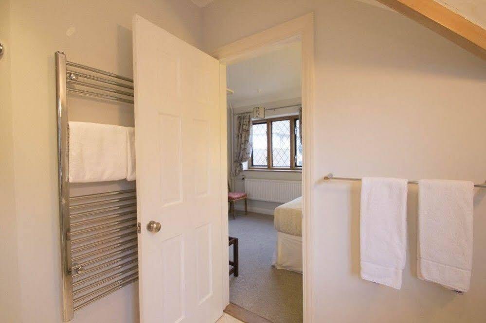 Fern Lodge Guesthouse Hythe  Buitenkant foto