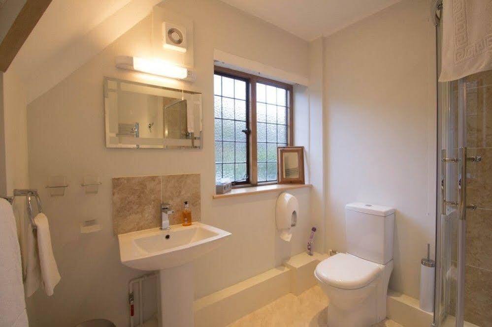 Fern Lodge Guesthouse Hythe  Buitenkant foto
